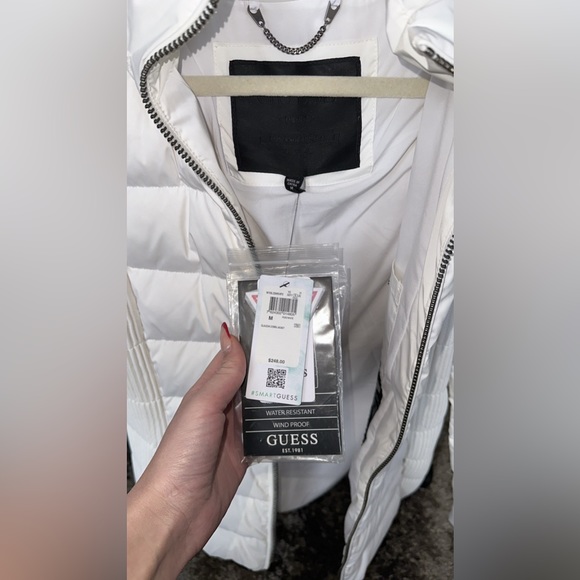 NEW WHITE GUESS JACKET, NEVER WORN - Picture 4 of 6